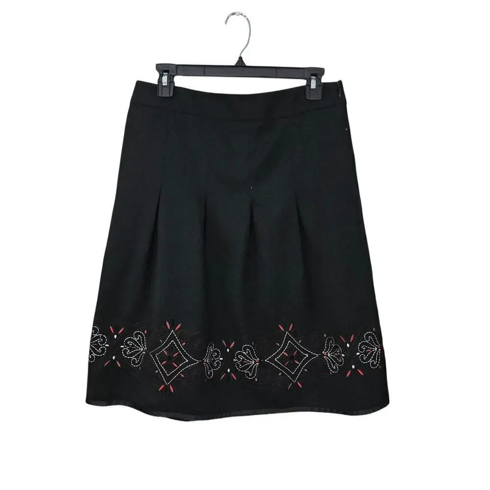 Loft Black Embroidery High Waist Pleated Flare Skirt Below the Knee  Sz 4 Small